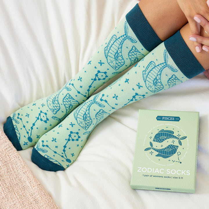 zodiac-boxed-socks-pisces