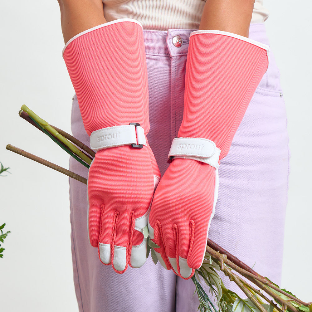 sprout-long-sleeve-gloves-coral