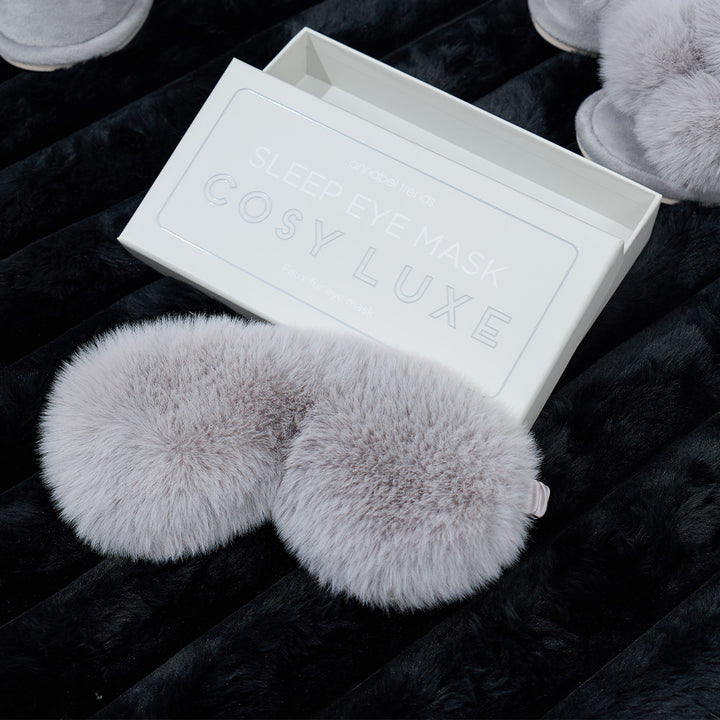 cosy-luxe-eye-mask-faux-fur-grey