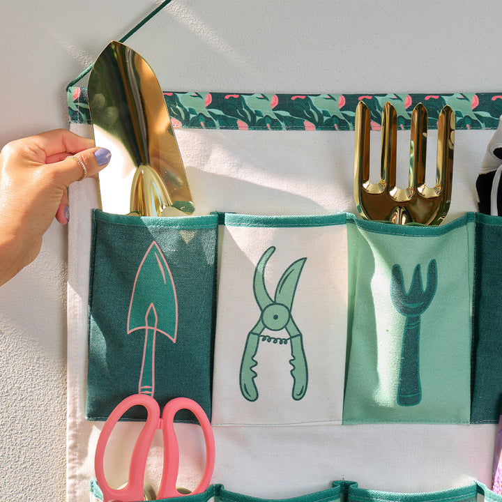 hanging garden tool organiser