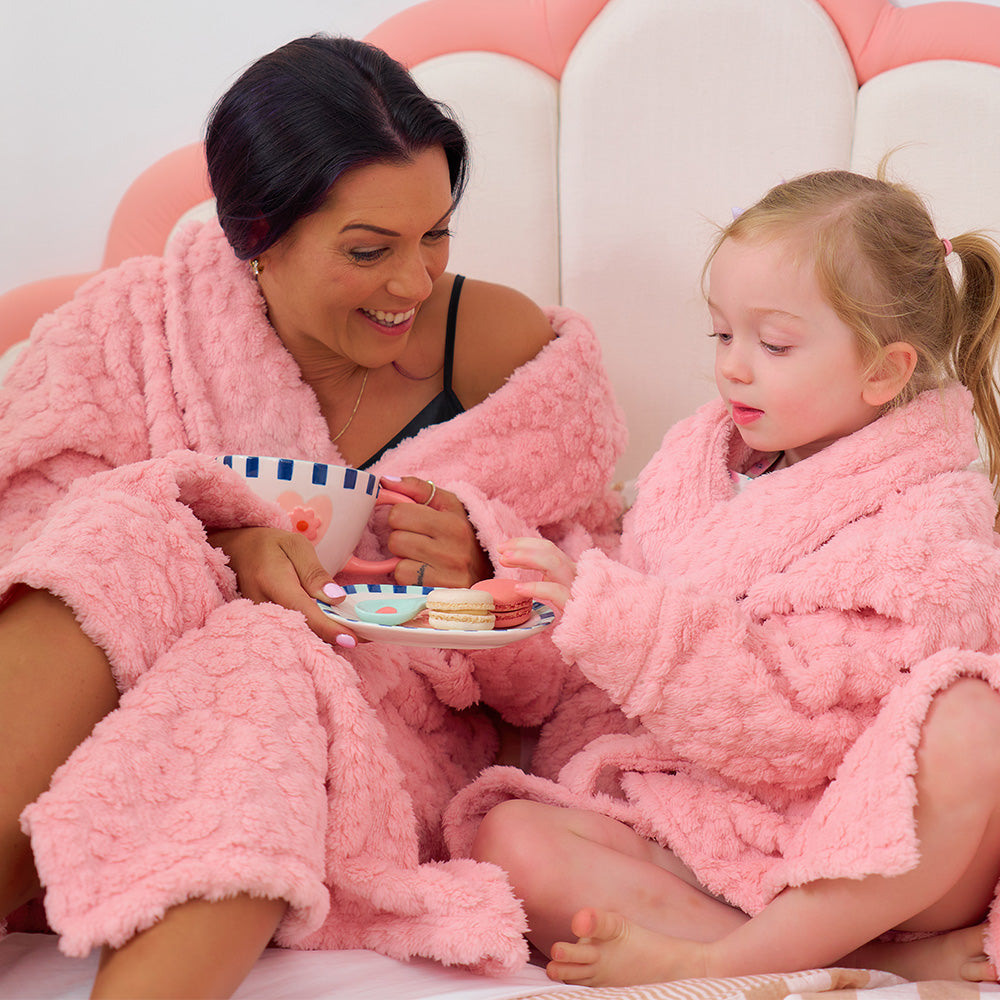 mothers-day-ceramic-mug-spoon-set-plate-bath-robes