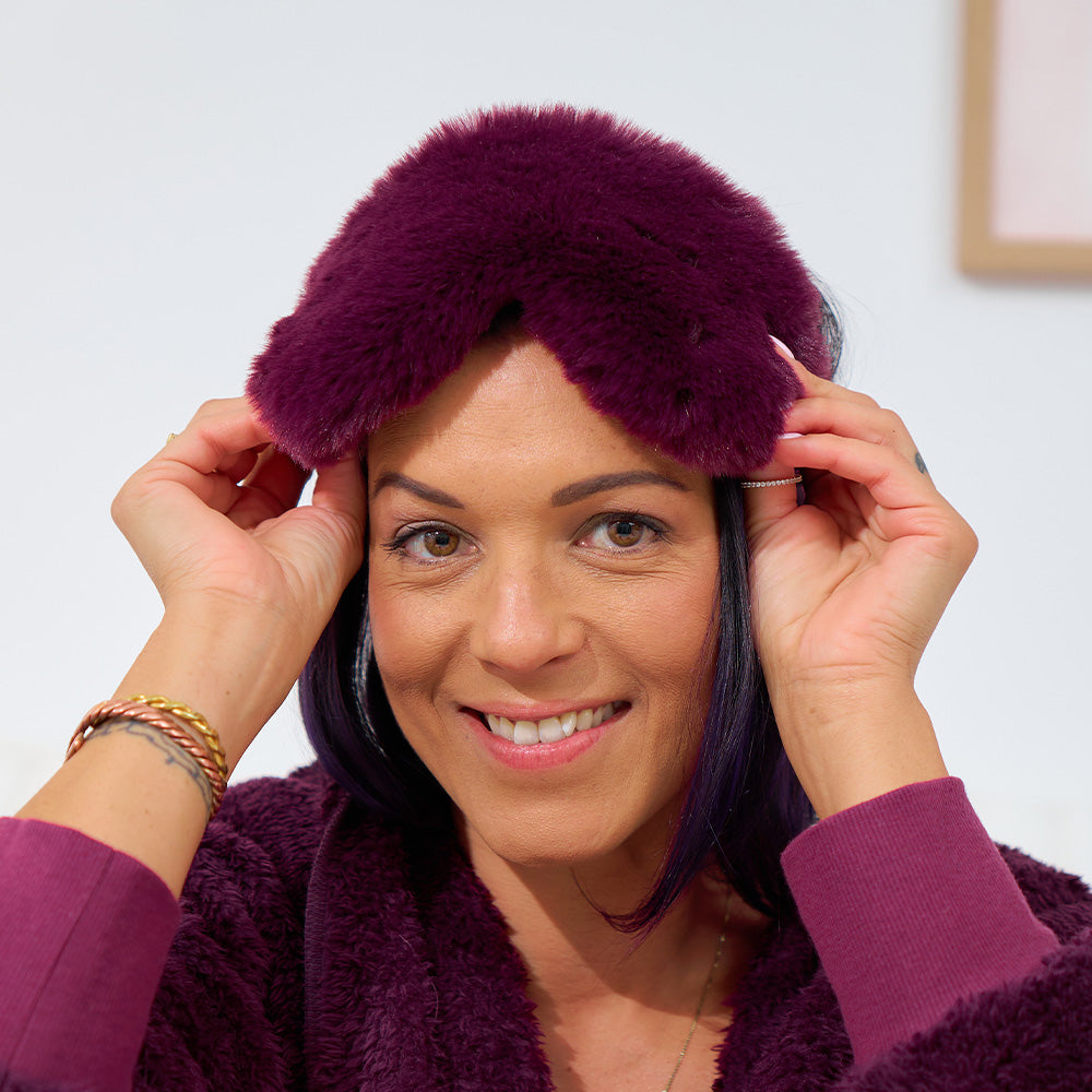 cosy-luxe-eye-mask-faux-fur-mulberry