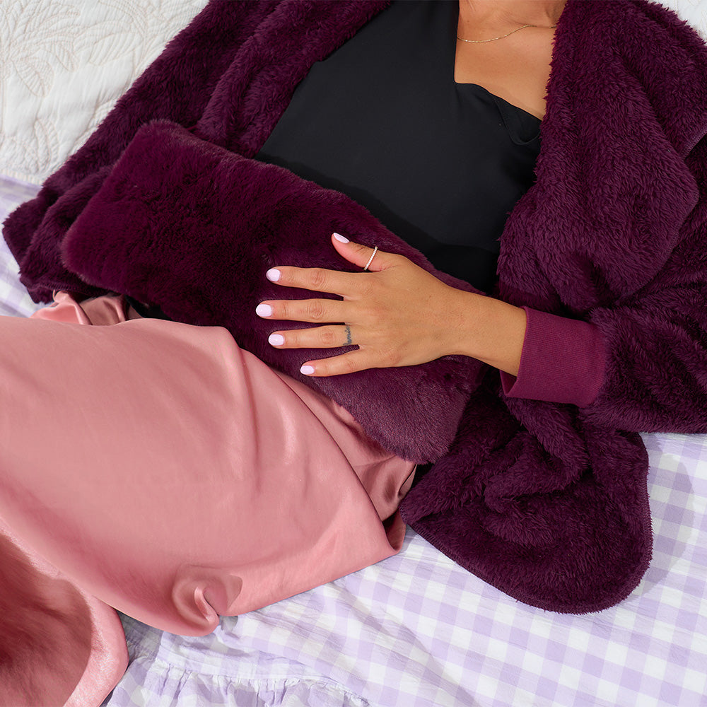 cosy-luxe-heat-pillow-mulberry-cardi-robe