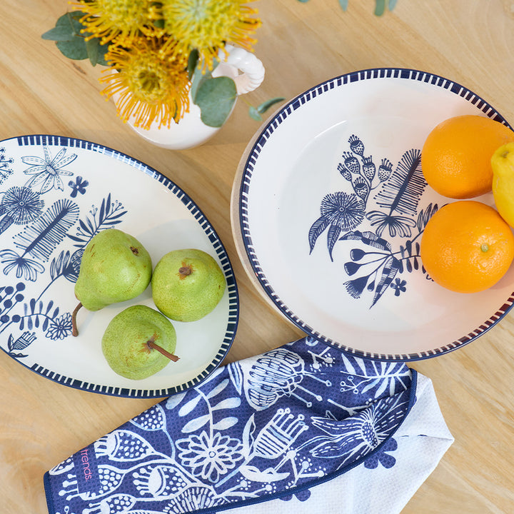 navy-native-plate-bowl-microfibre-cloth